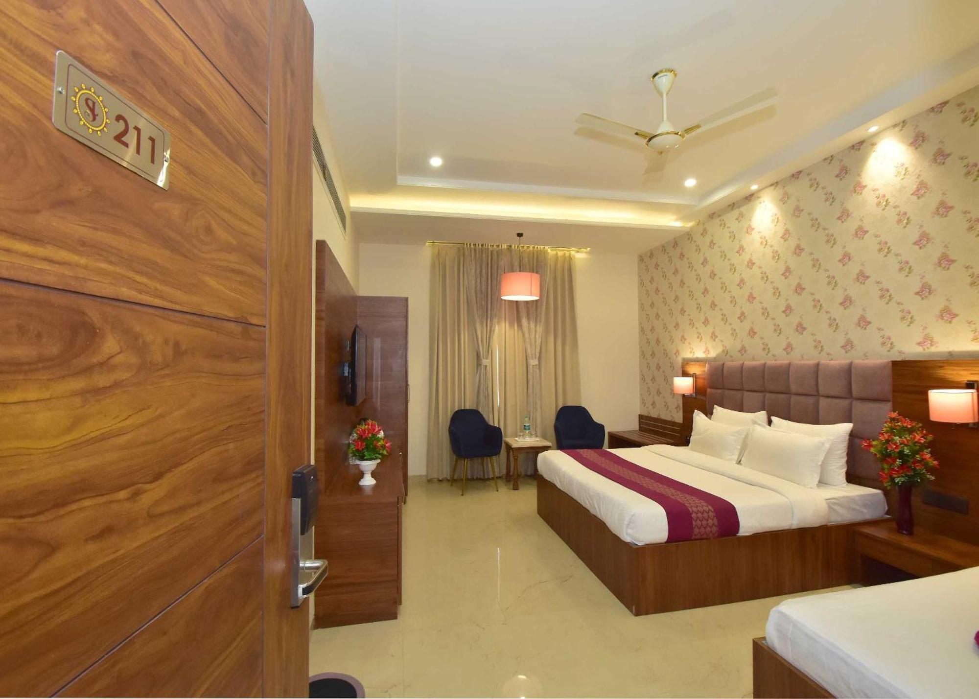 Hotel Shyamleela Khatu Exterior photo