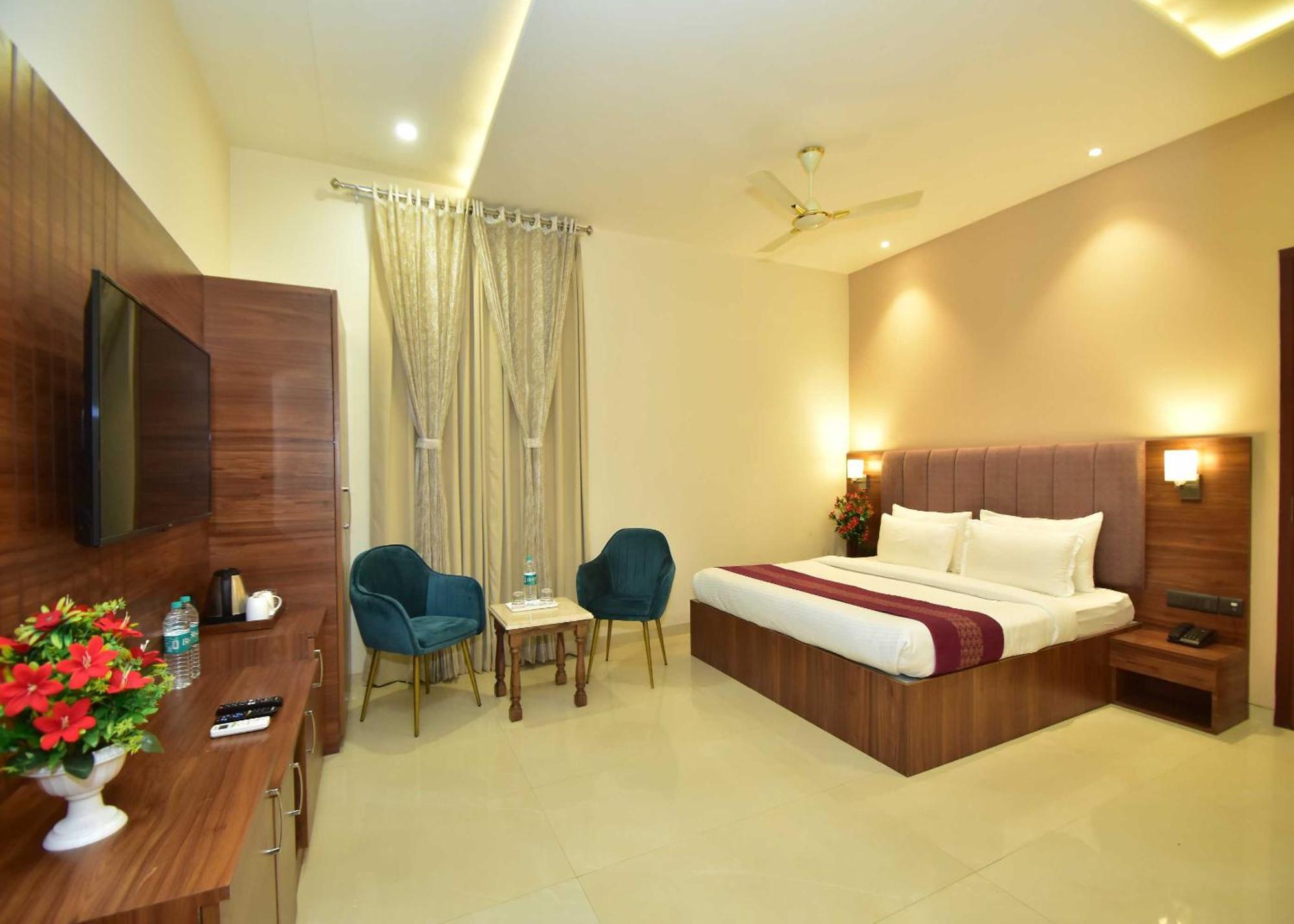 Hotel Shyamleela Khatu Exterior photo